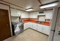 Буксир для перевозки экипажа на продажу