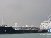 Нефтеналивной/химический танкер на продажу