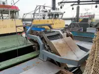 Траулер на продажу