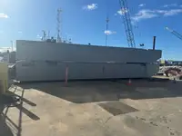 Баржа на продажу