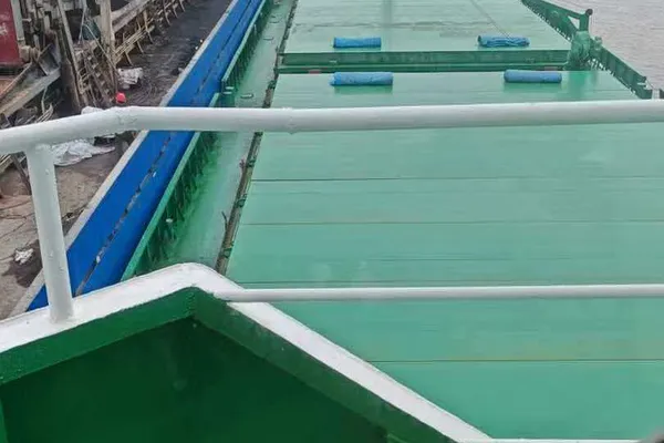 Bulk carrier for sale