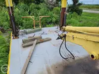 Баржа на продажу