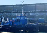 Буксир на продажу