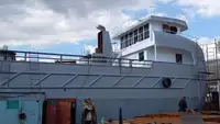Буксир на продажу