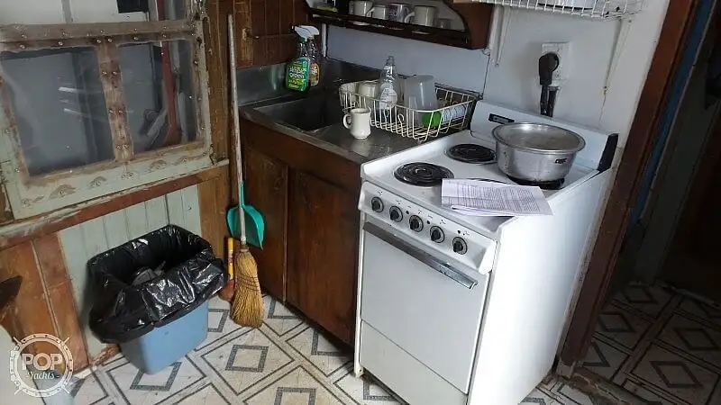 Буксир на продажу