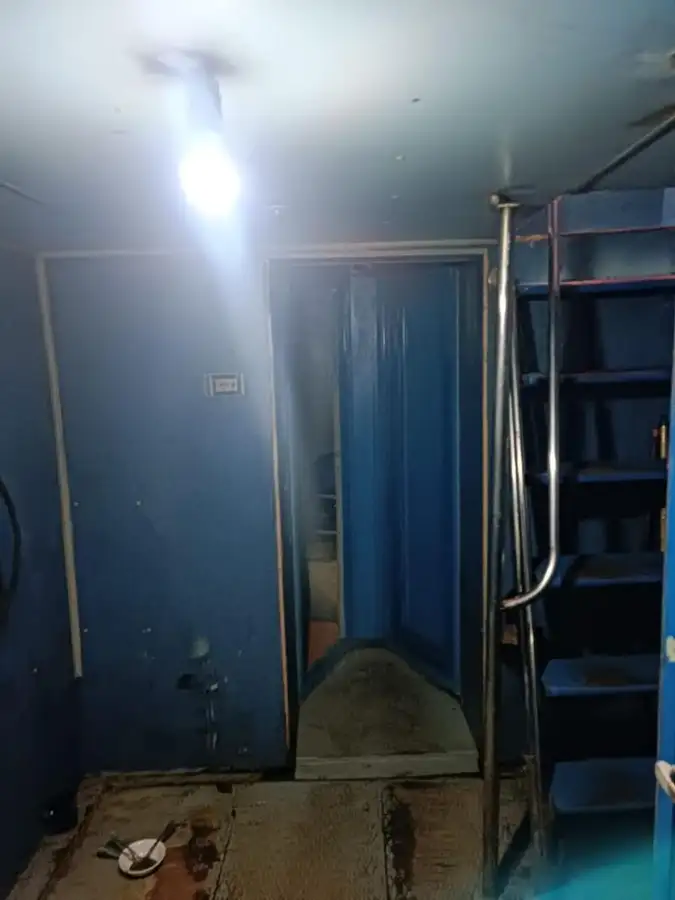Рабочие суда на продажу