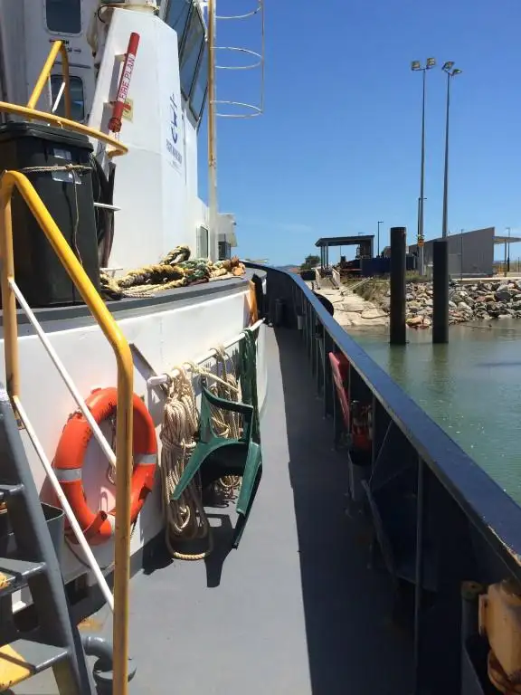Буксир на продажу
