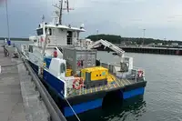 Катамаран на продажу