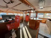 Буксир для перевозки экипажа на продажу