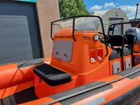 Жесткая надувная лодка на продажу
