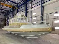 Буксир для перевозки экипажа на продажу