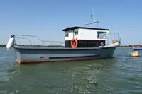 Буксир на продажу