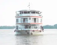 Круизное судно на продажу