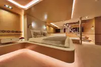 Круизное судно на продажу