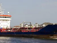 Нефтеналивной/химический танкер на продажу