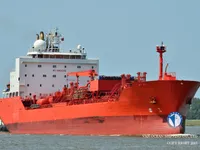 Нефтеналивной/химический танкер на продажу