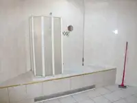 Баржа на продажу