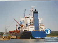 Нефтеналивной/химический танкер на продажу