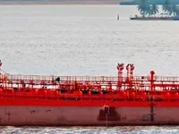 Нефтеналивной/химический танкер на продажу
