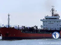 Нефтеналивной/химический танкер на продажу