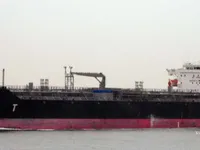 Нефтеналивной/химический танкер на продажу