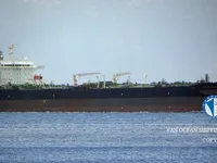 Нефтеналивной/химический танкер на продажу