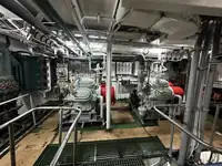 Траулер на продажу