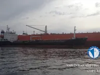 Нефтеналивной/химический танкер на продажу