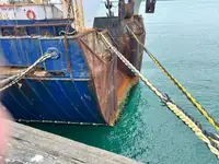 Траулер на продажу