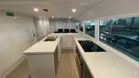 Катамаран на продажу