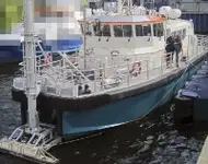 Буксир для перевозки экипажа на продажу
