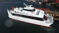 Катамаран на продажу