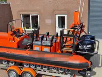 Жесткая надувная лодка на продажу