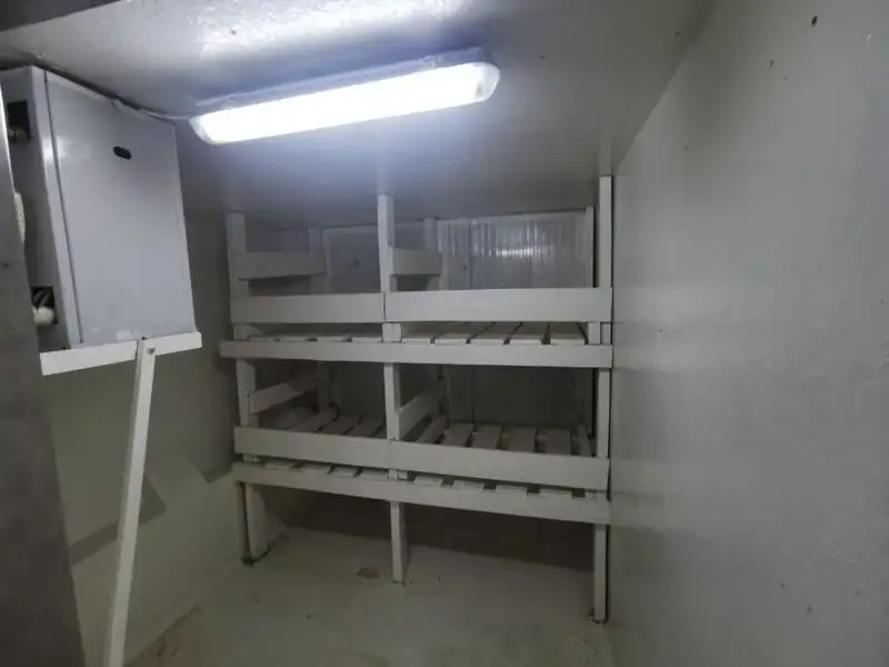 Судно снабжения на продажу