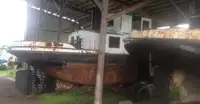 Буксир на продажу