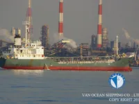 Нефтеналивной/химический танкер на продажу