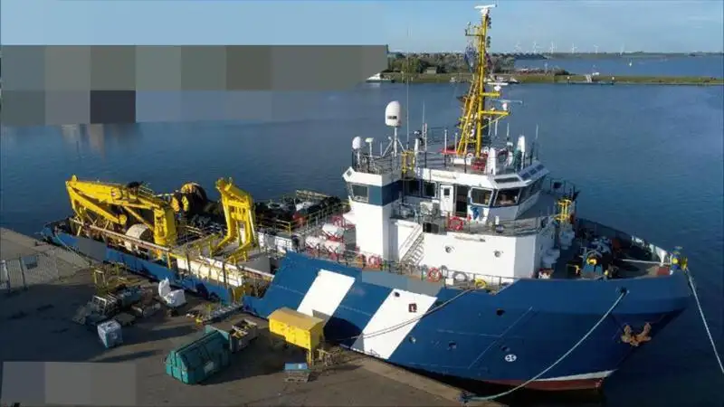 Рефрижераторное судно на продажу