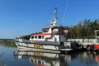 Буксир для перевозки экипажа на продажу