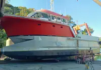 Катамаран на продажу