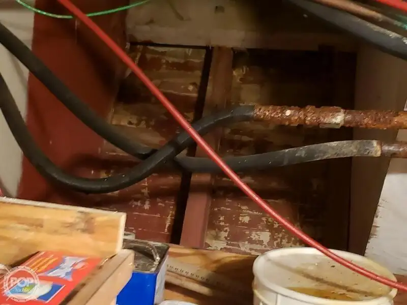 Паром на продажу