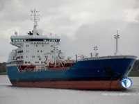 Нефтеналивной/химический танкер на продажу