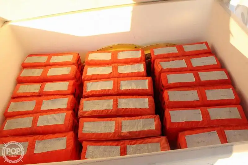 Паром на продажу