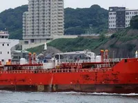 Нефтеналивной/химический танкер на продажу
