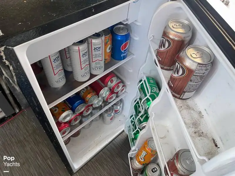 Понтон на продажу