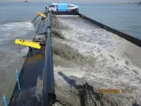 Баржа на продажу