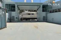 Паром на продажу