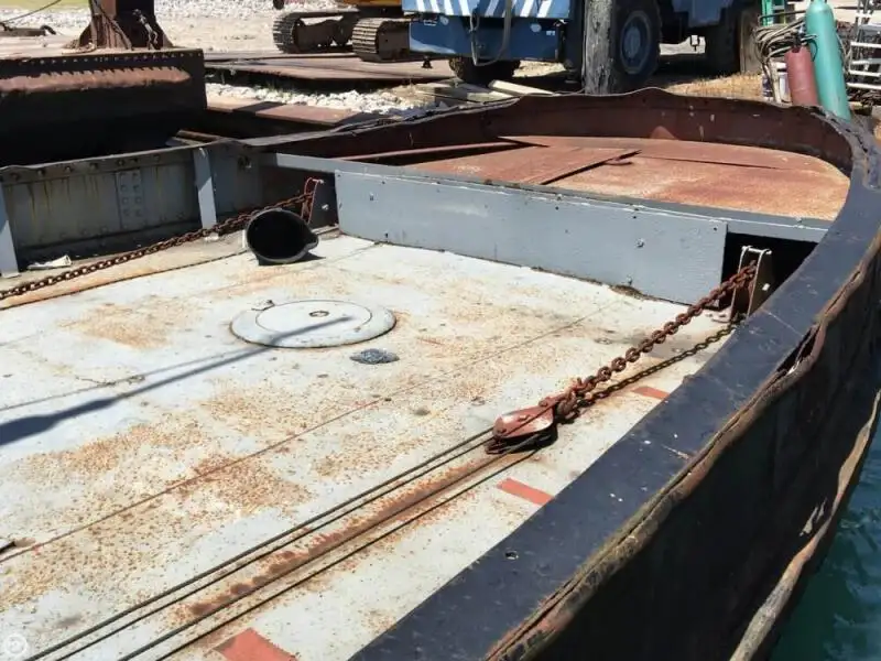Буксир на продажу