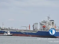 Нефтеналивной/химический танкер на продажу