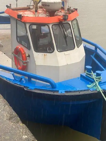 Буксир на продажу
