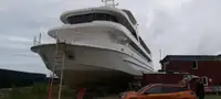 Круизное судно на продажу
